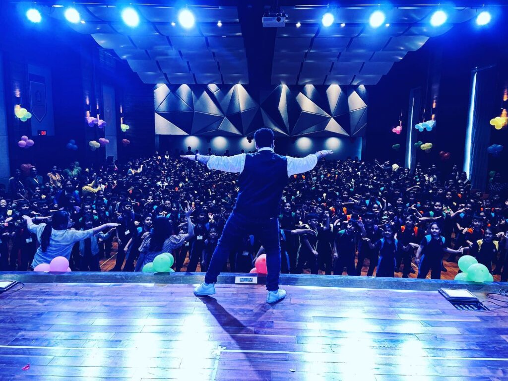 Varun Kapoor – The Showman
