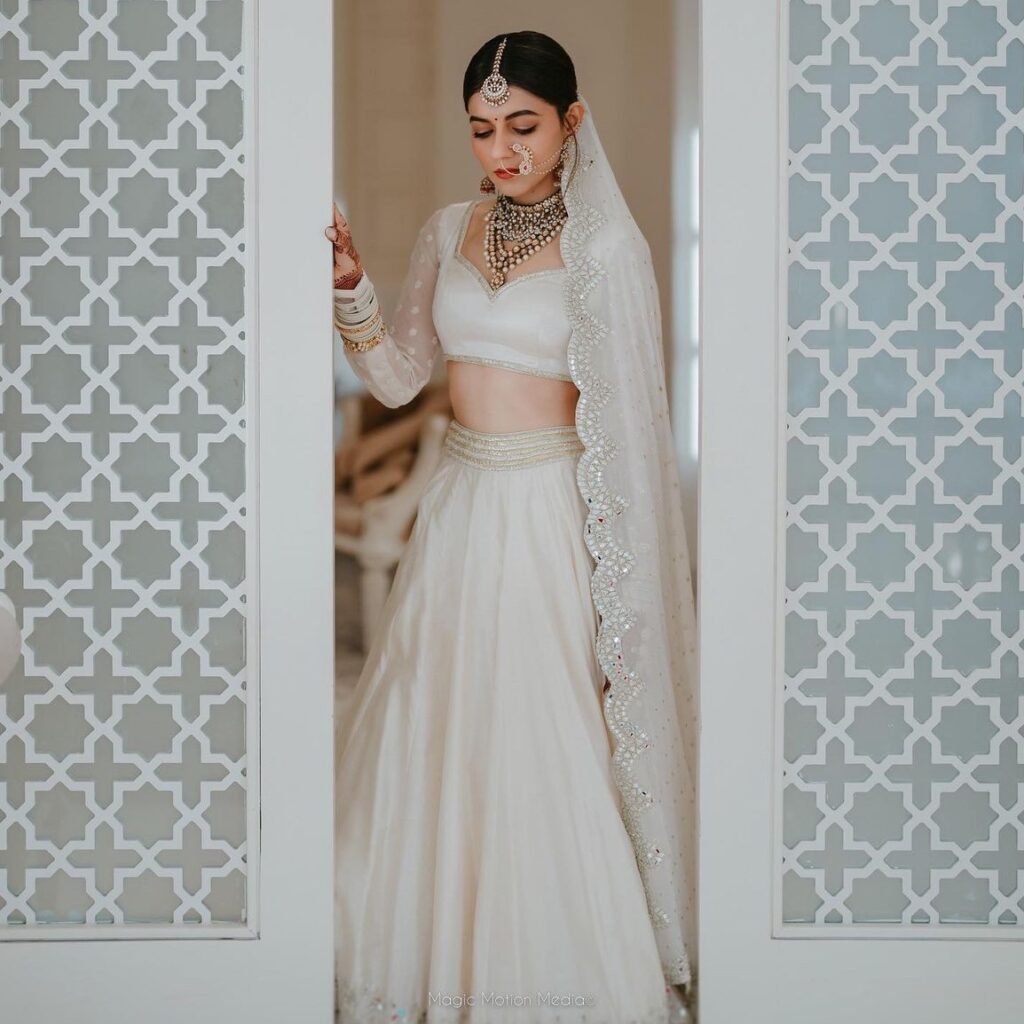 Monika Dey Makeup and Hair