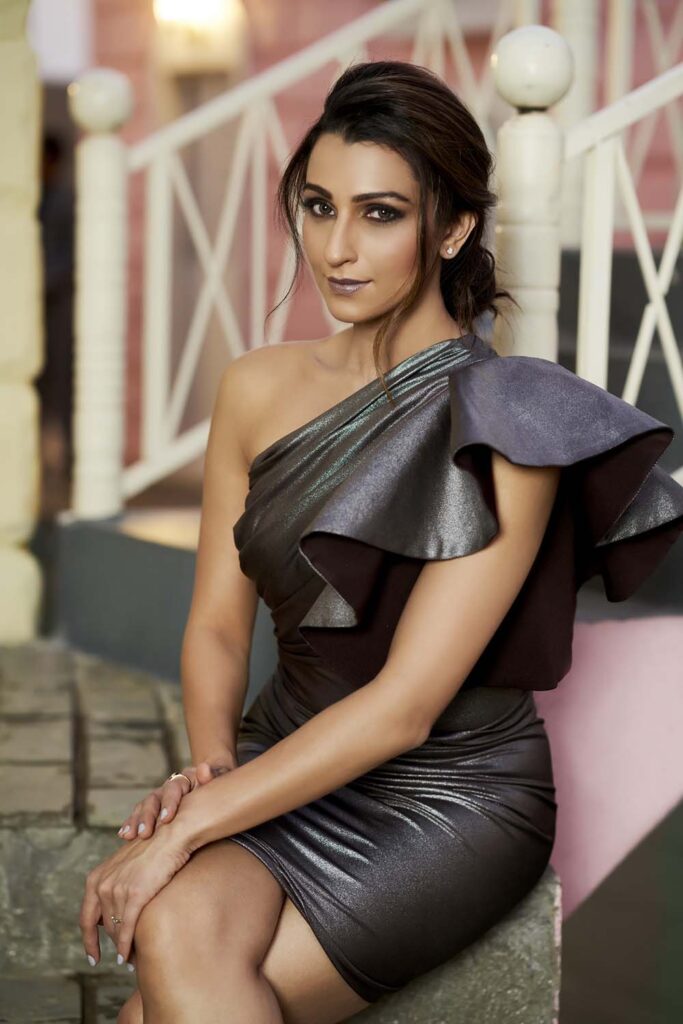 Emcee Pooja Kanwal