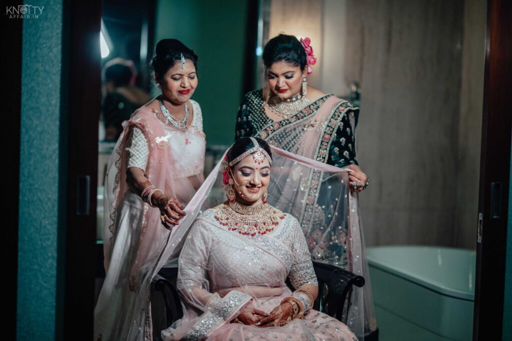 Knotty Affair By Namit & Vipul