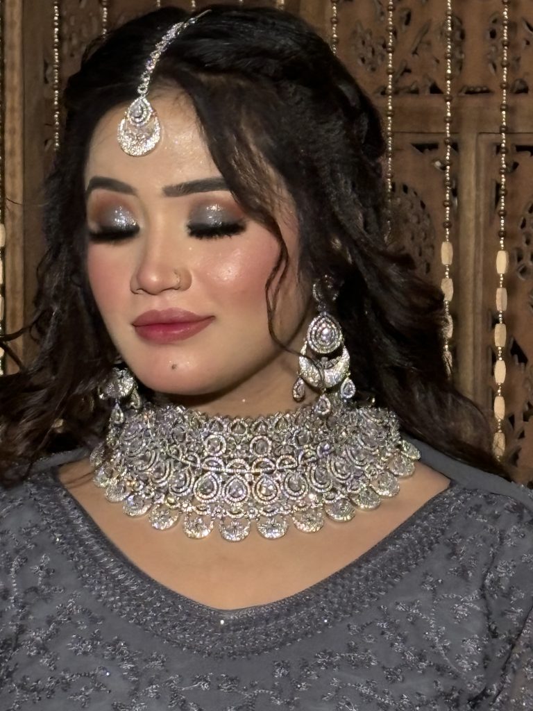 Amna Makeovers