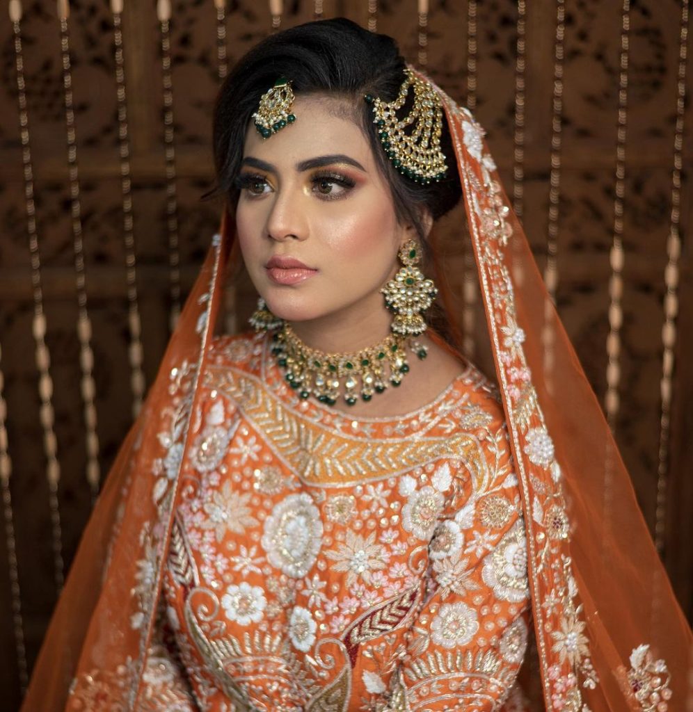 Amna Makeovers